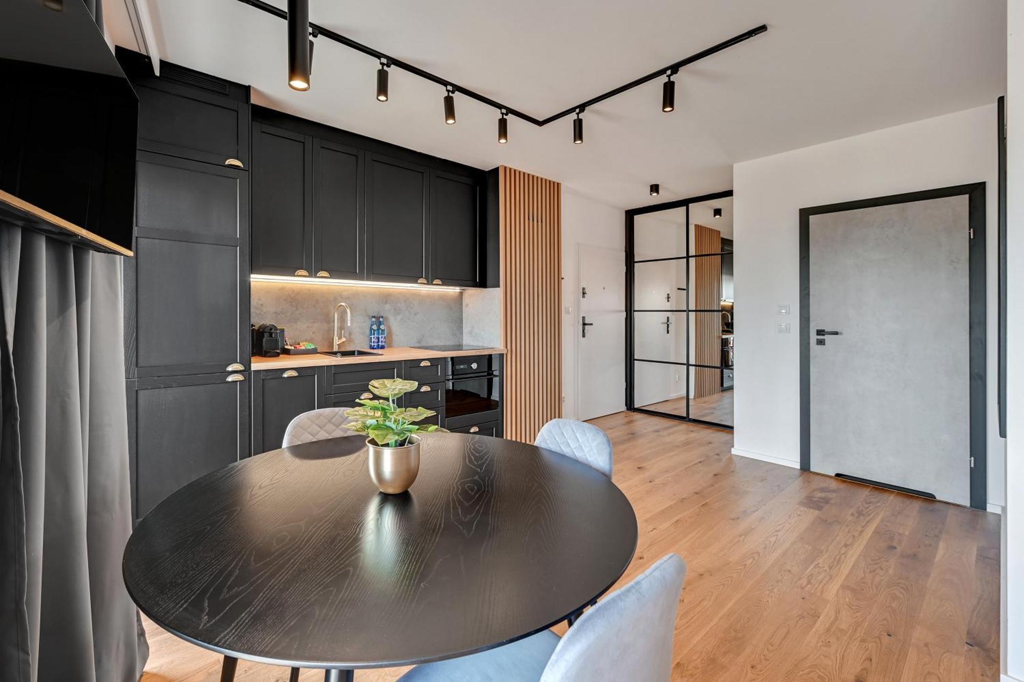 Nadmotlawie Riverside - Gym & Free Parking By Downtown Apartments Gdansk Room photo